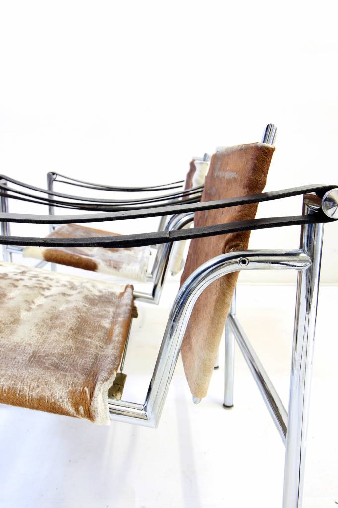Vintage set bijzet stoelen van Corbusier