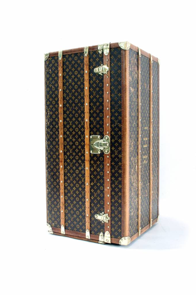 Old Louis Vuitton travel trunk 1920 with monogram