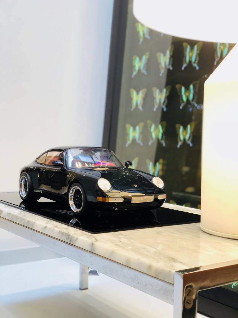 Porsche 911 scale model Pocher 993