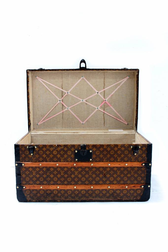 Rare antique travel suitcase Louis Vuitton circa 1898