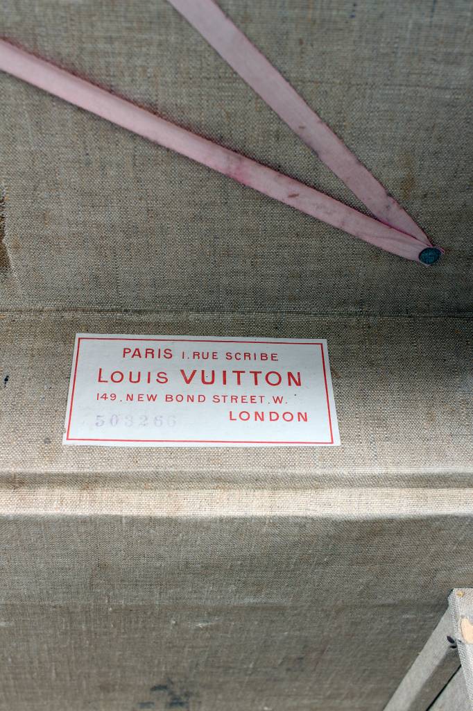 Rare antique travel suitcase Louis Vuitton circa 1898