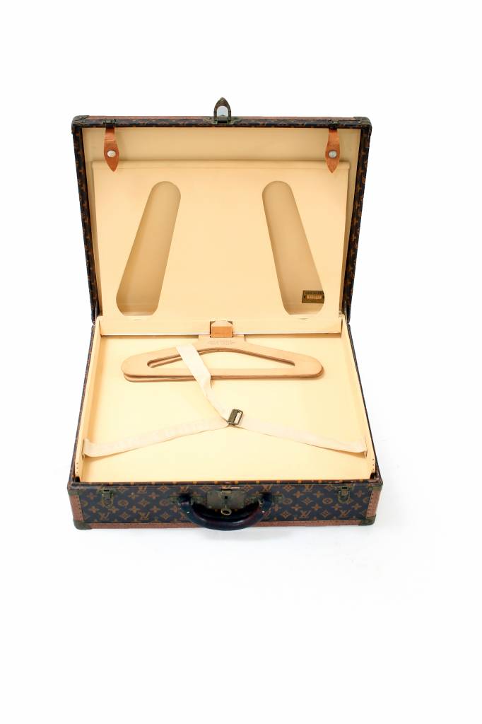 Louis Vuitton suitcase 1950 with painted monogram