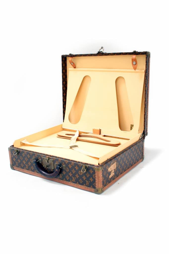 Louis Vuitton suitcase 1950 with painted monogram - THE HOUSE OF WAUW