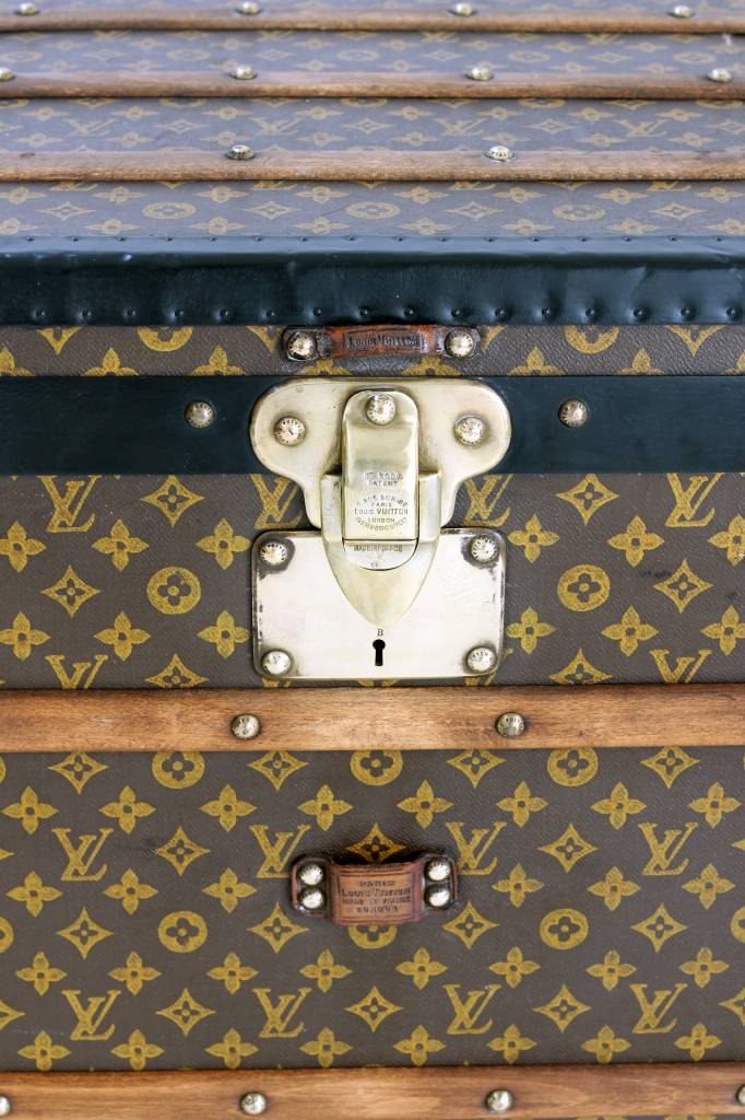 Louis Vuitton trunk painted monogram XXL