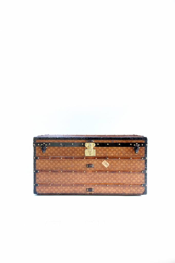 Old Louis Vuitton suitcase cavas 1920 - THE HOUSE OF WAUW