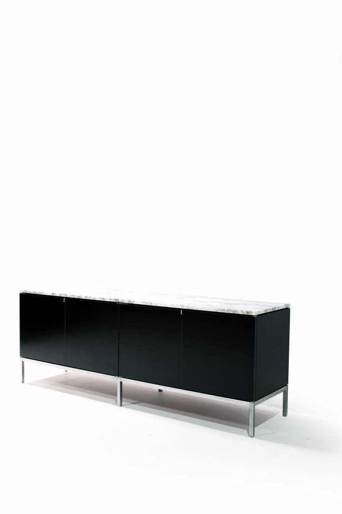 Set van 2 Florence Knoll Credenza's, 1961