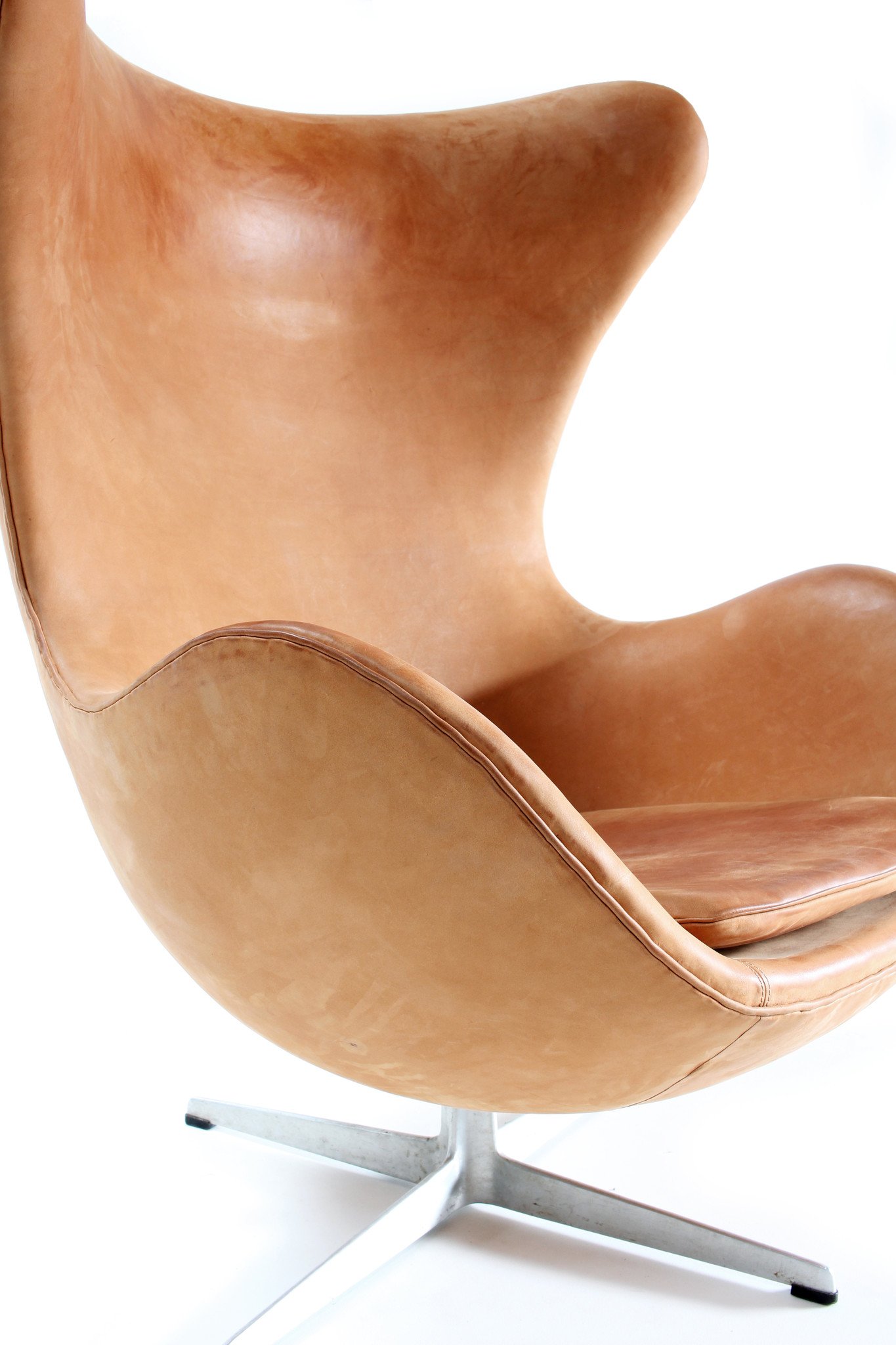 Vintage Egg Chair by Arne Jacobsen for Fritz Hansen