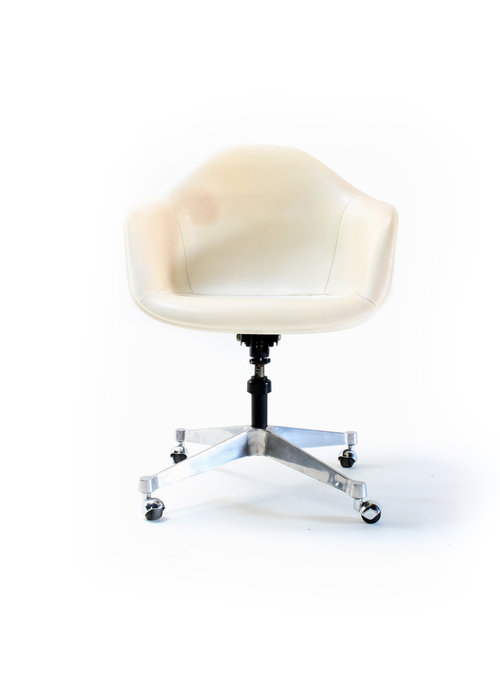 Charles Eames office chair