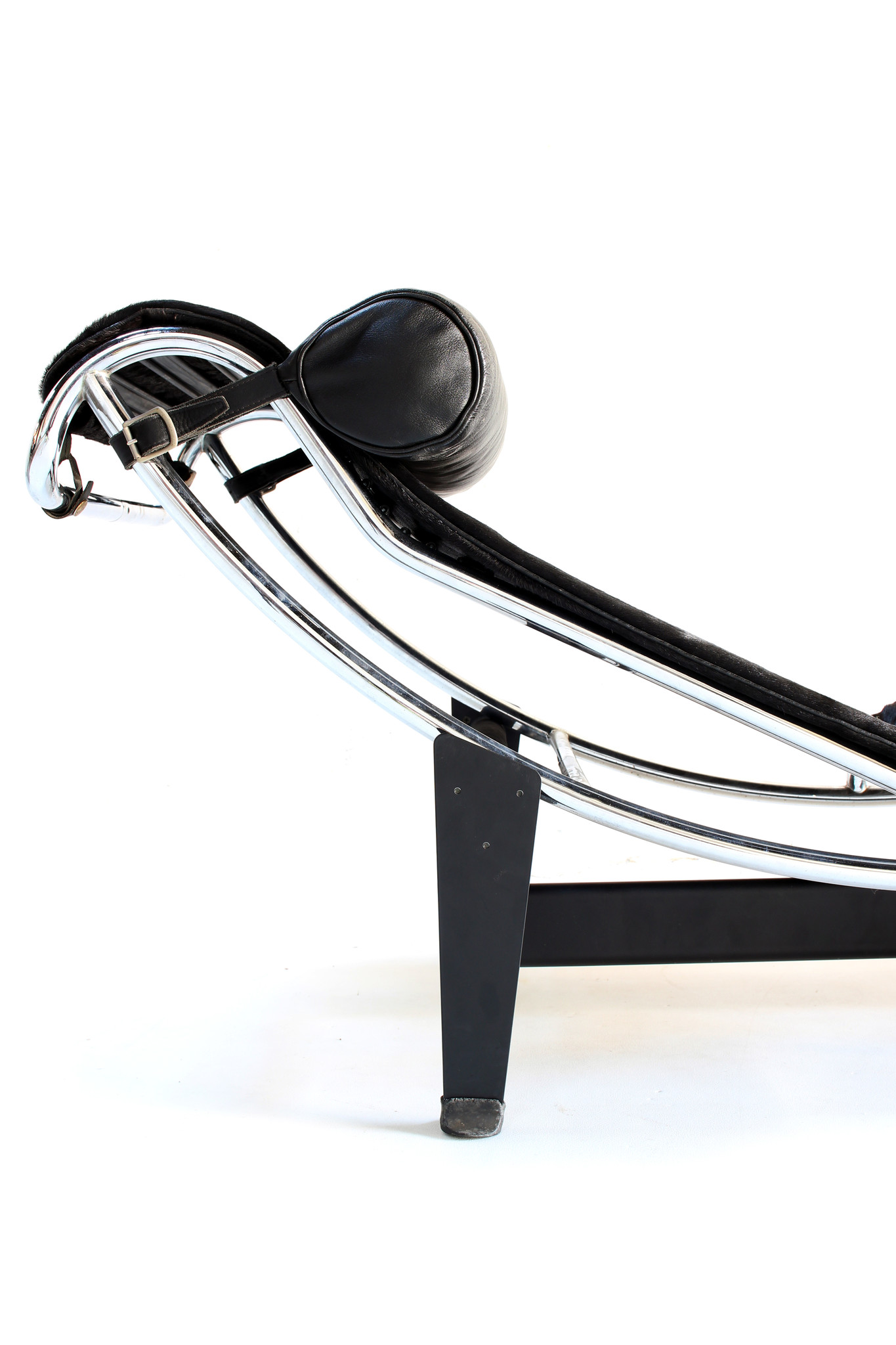 Le Corbusier LC4 Chaise Longue early edition