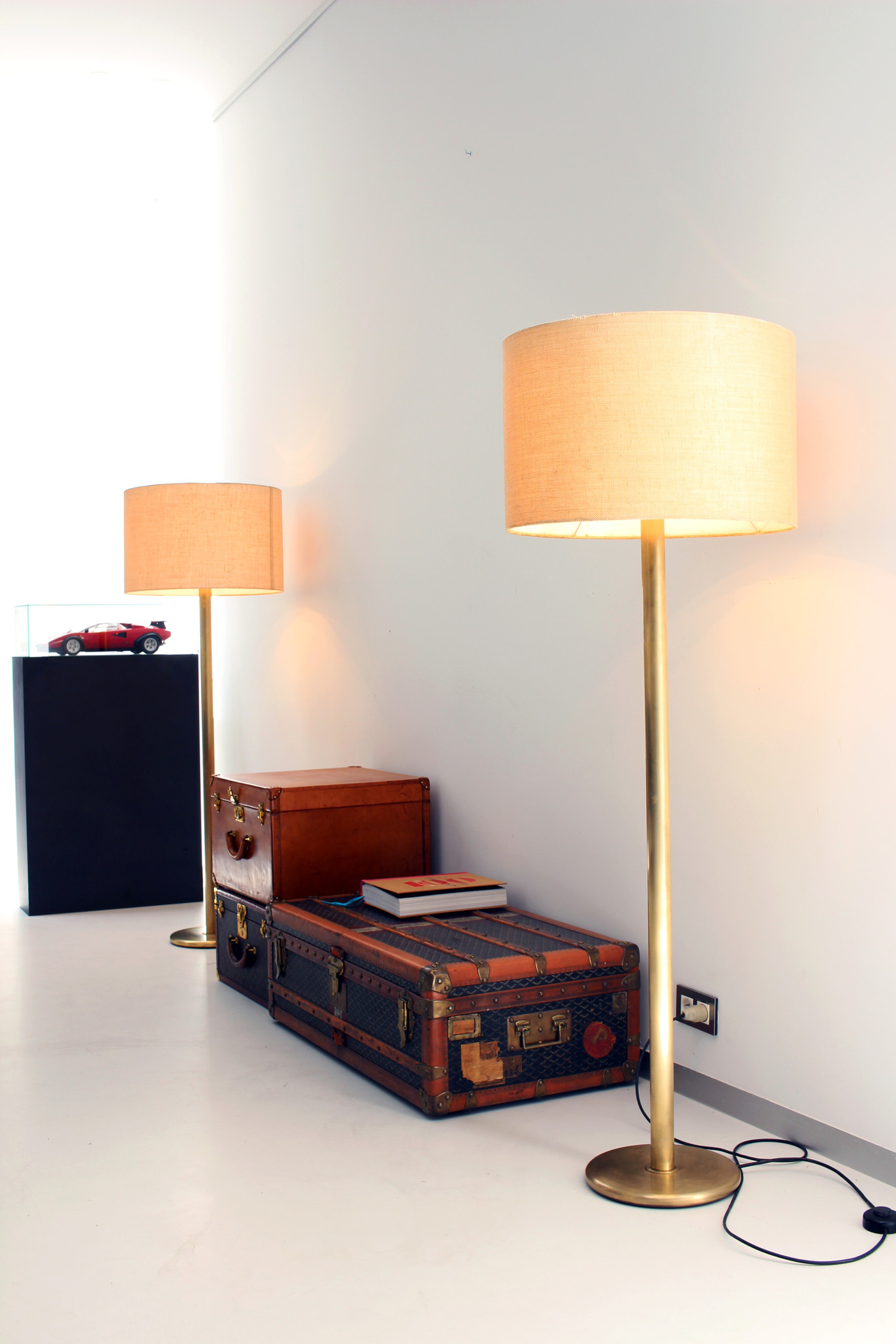 Pair of vintage brass floor lamps from the 1970s