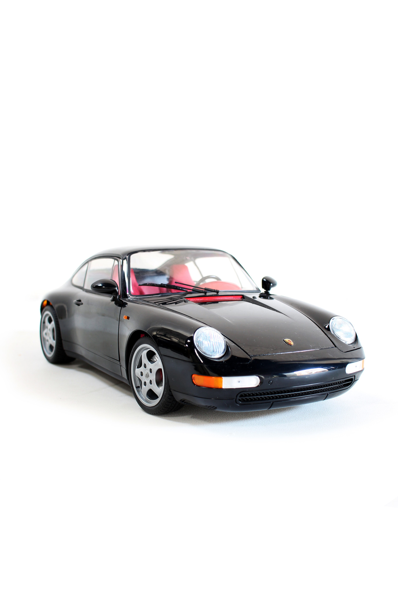 Schaalmodel 1:8 Porsche 993 Pocher