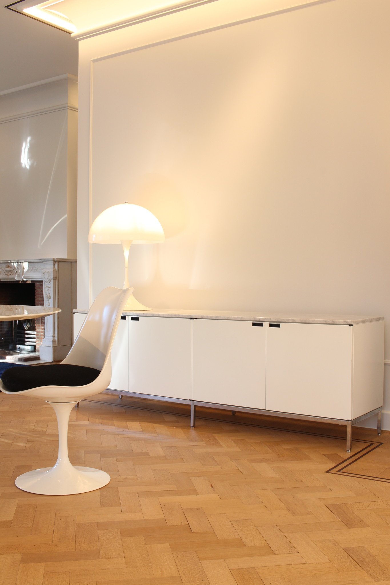 Knoll credenza ontworpen door Florence Knoll, 1961