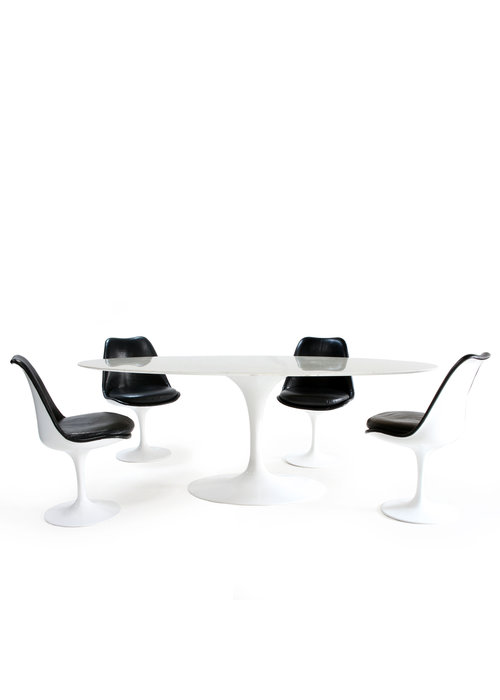 Knoll oval dining set