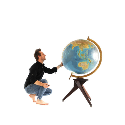 XXL globe