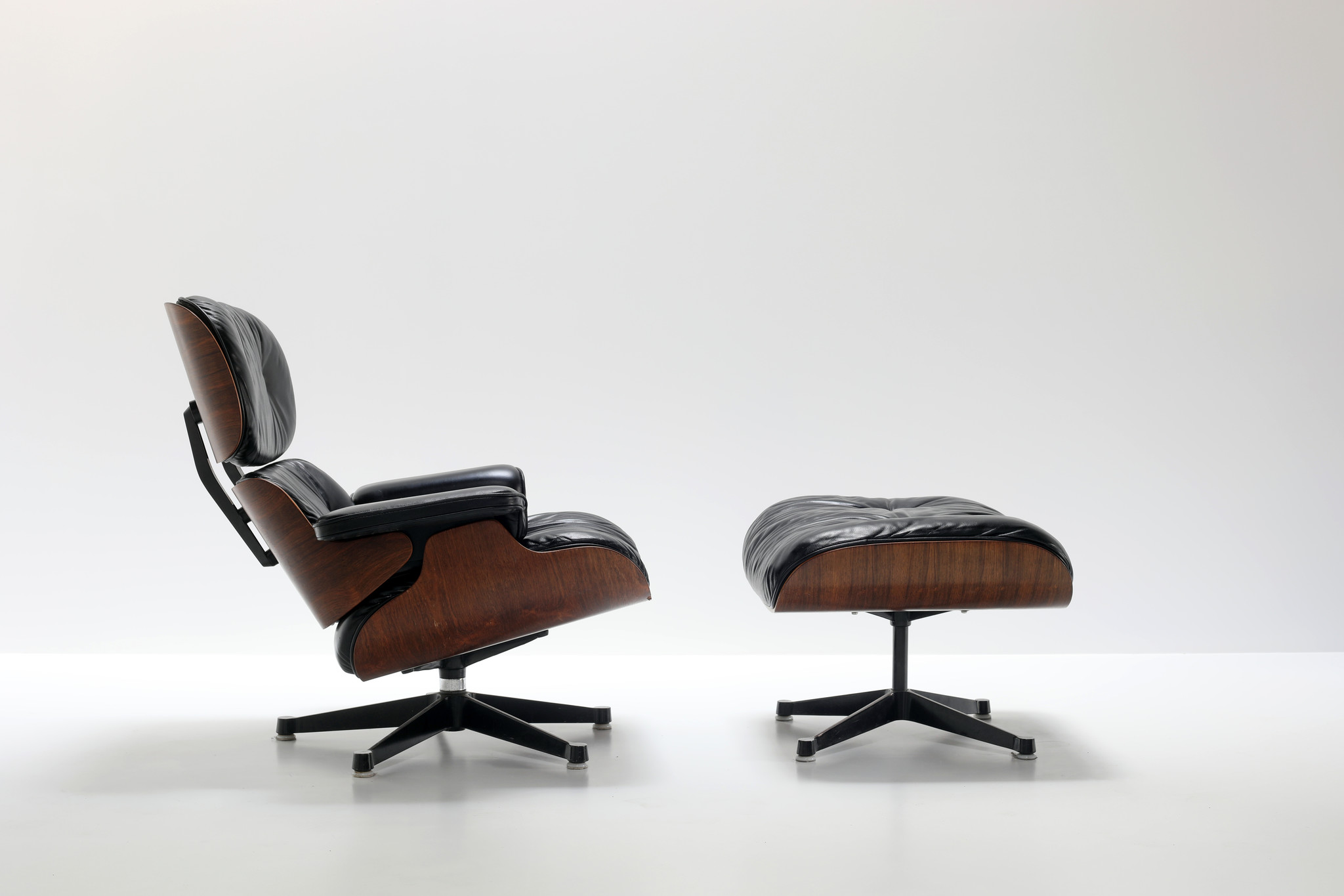 Charles Eames Lounge Chair finition palissandre