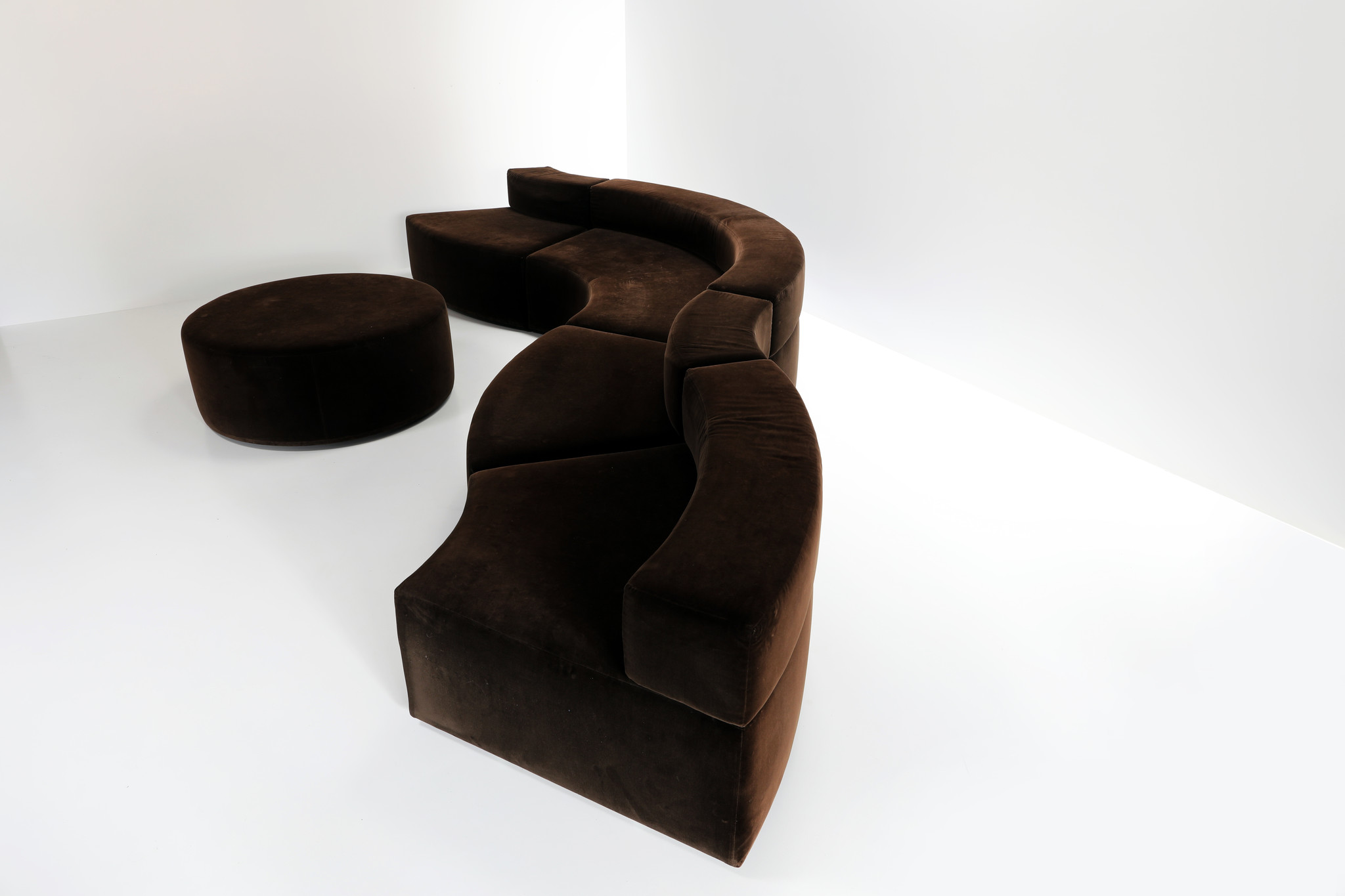 "Dune" sofa ontworpen door Ferrucio Laviani voor Emmemobili