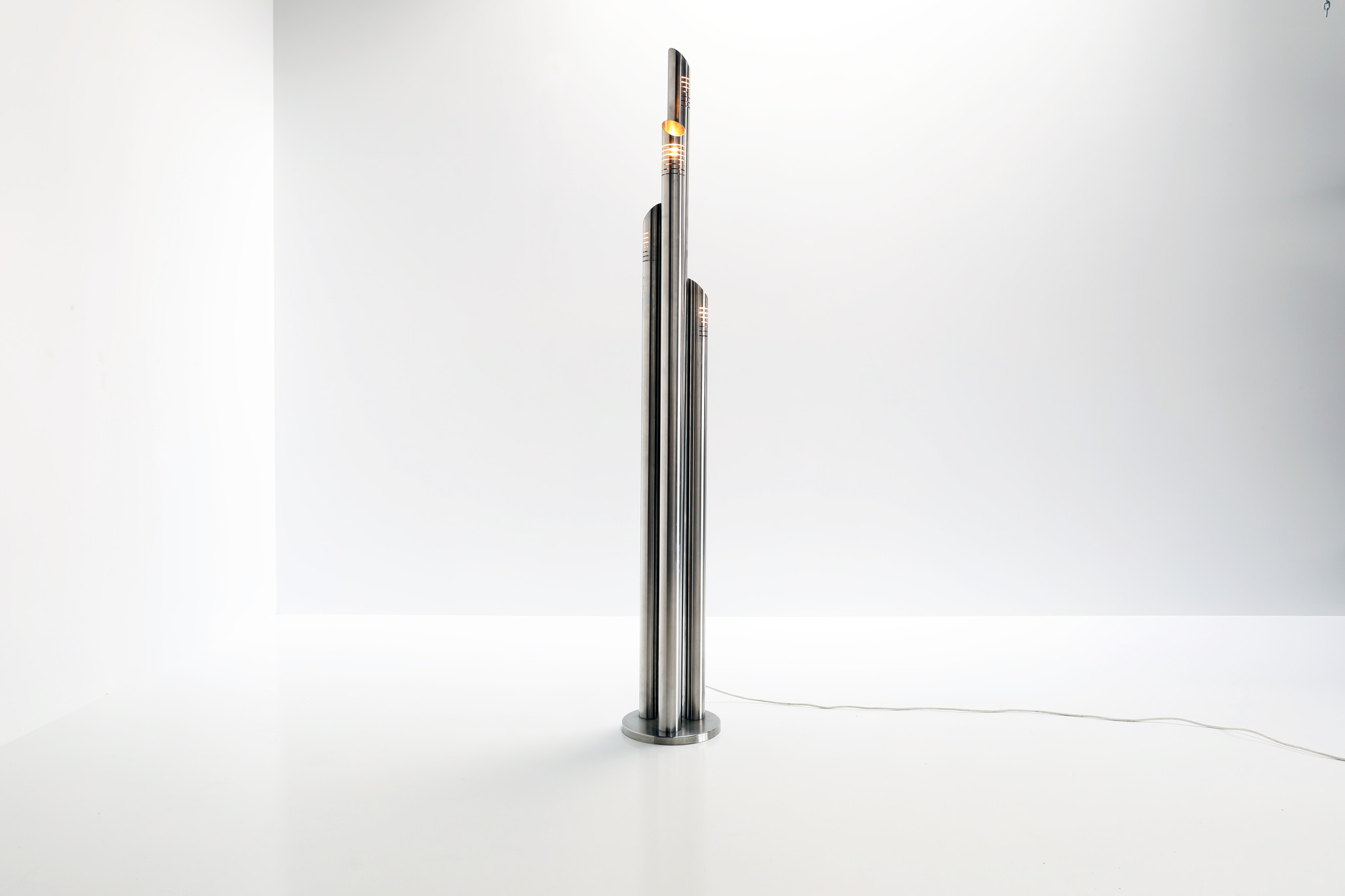 Floor lamp by R. Fontana for Reggiani, Italy, 1970's