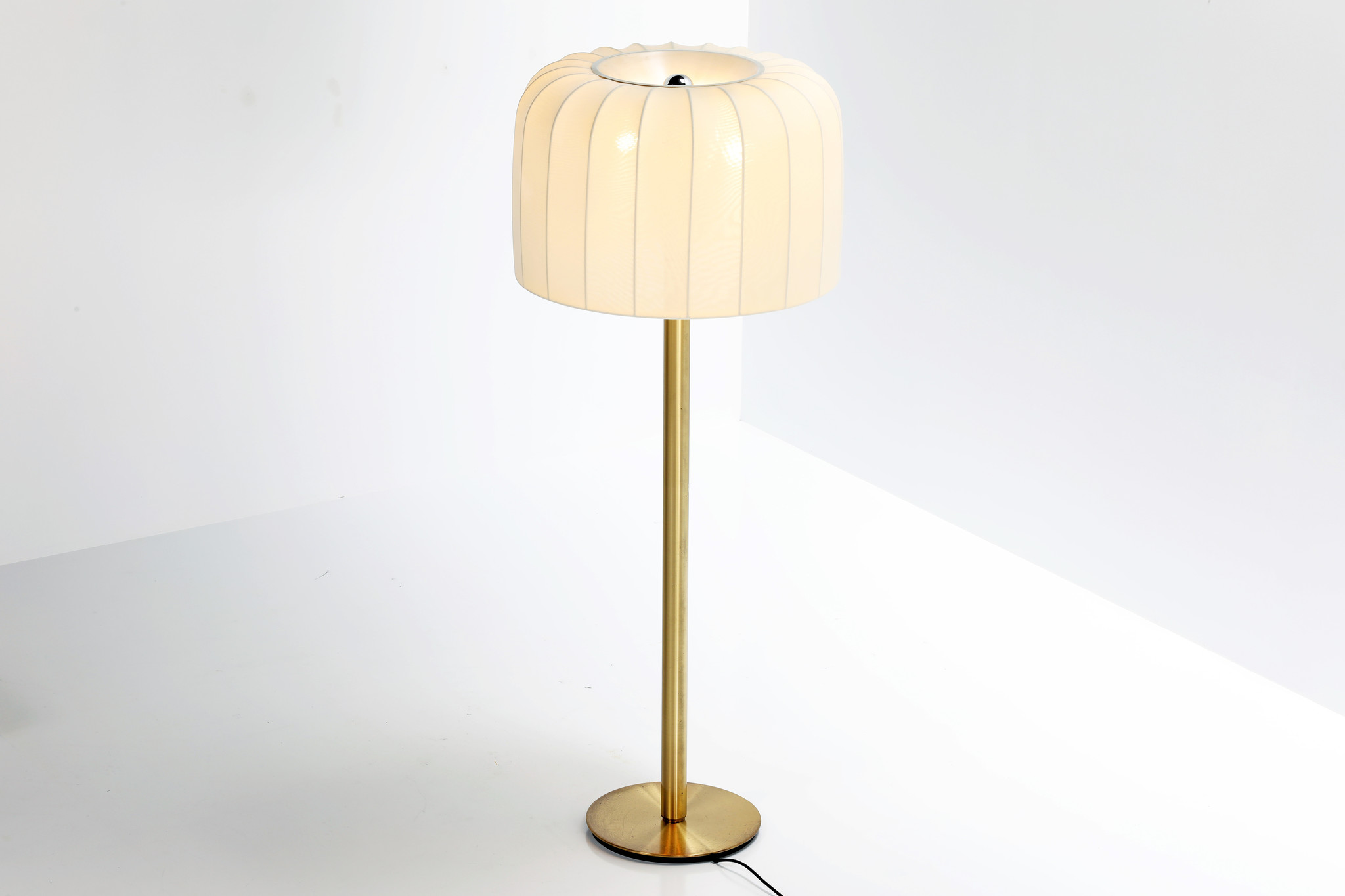 Vintage messing vloerlamp met stoffen lampenkap, 1970's