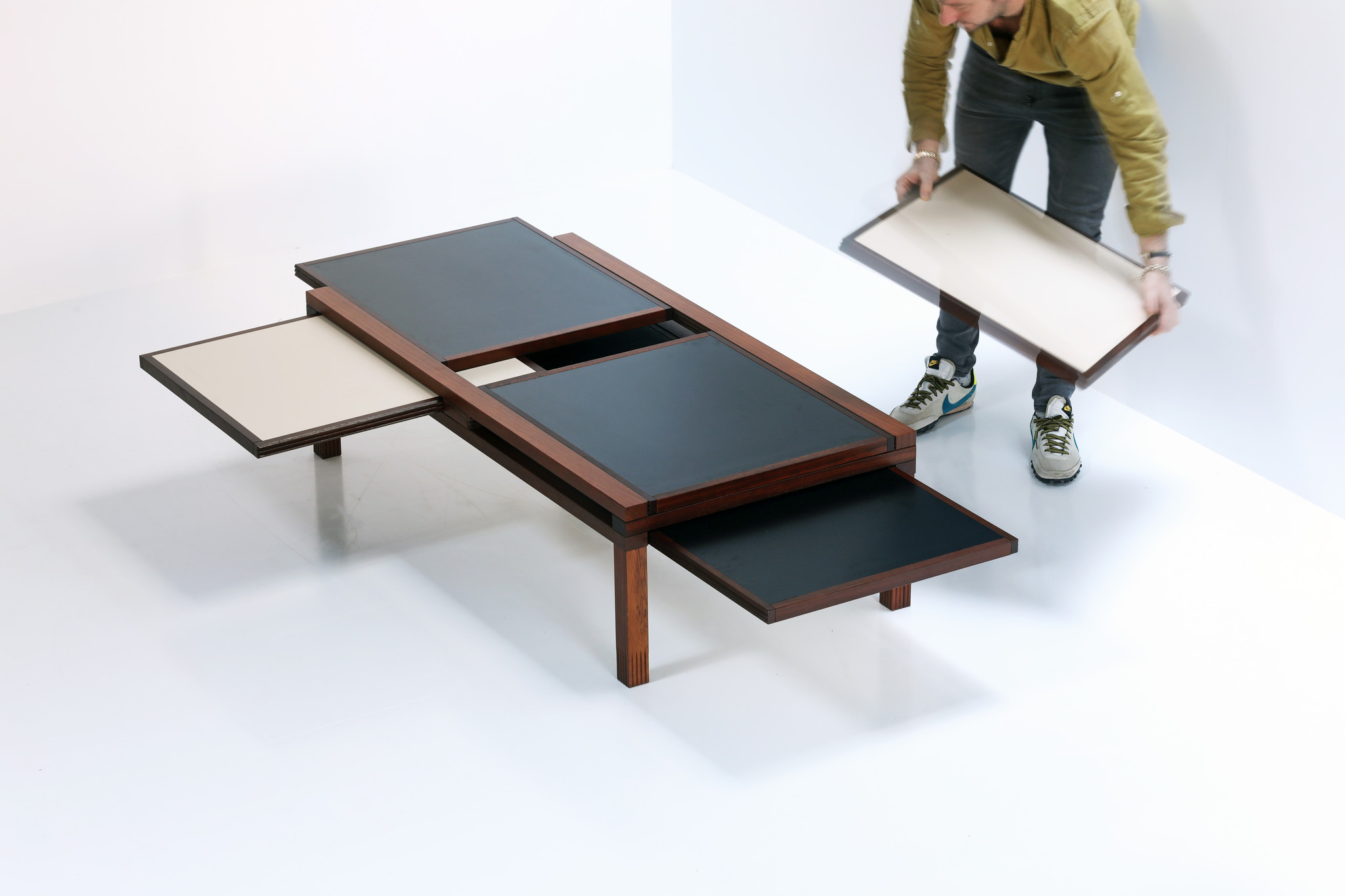 Coffee table Bernard Vuarnesson 1979