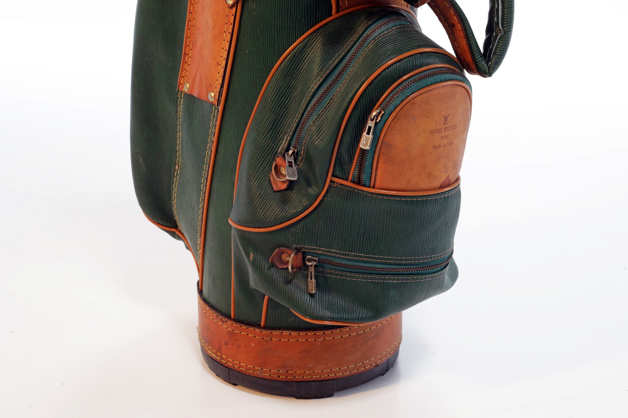 VINTAGE LOUIS VUITTON GOLF BAG (RARE)