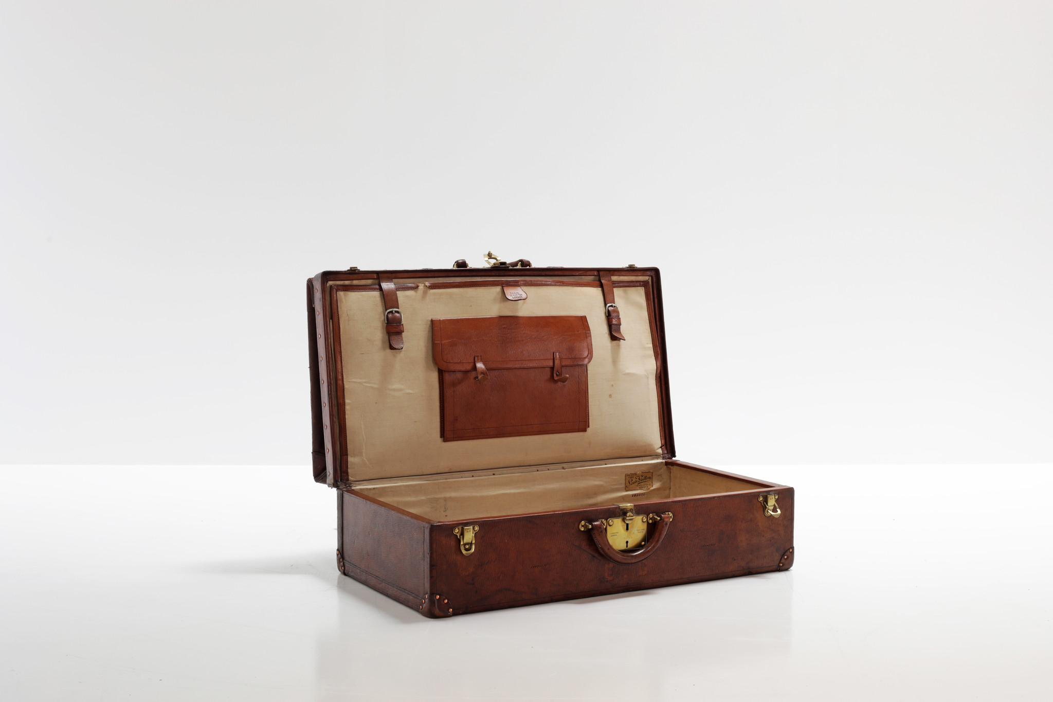 Louis Vuitton "Expandable Suitcase" in naturel leder, 1910