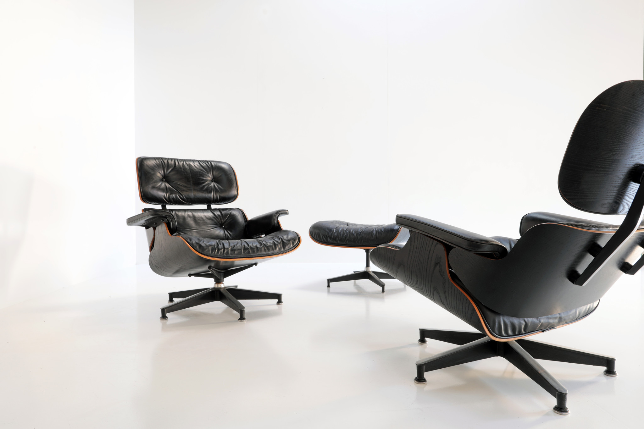 ENSEMBLE DE CHAISES LONGUES EAMES "Herman Miler"