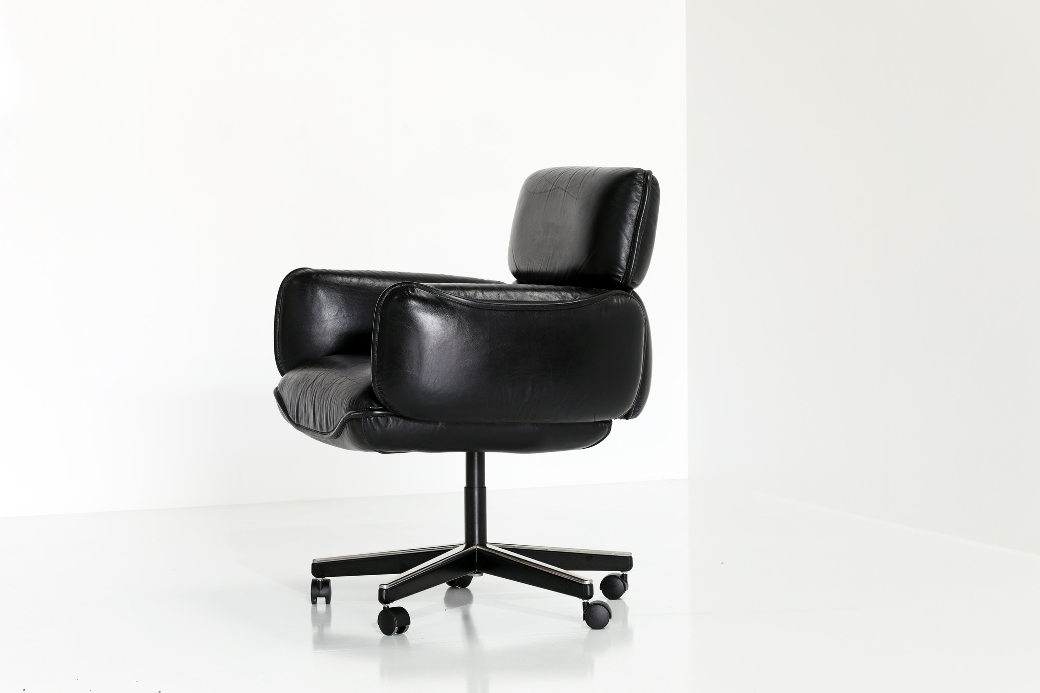 Otto Zapf Executive Chair for Koll International, 1973