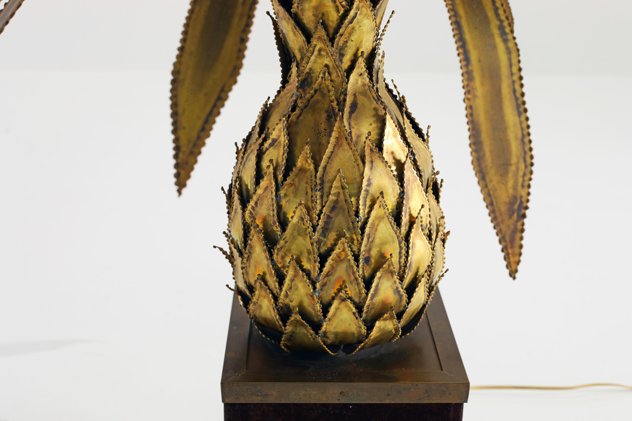 Authentic Maison brass Jansen Pineapple lamp, 1970s