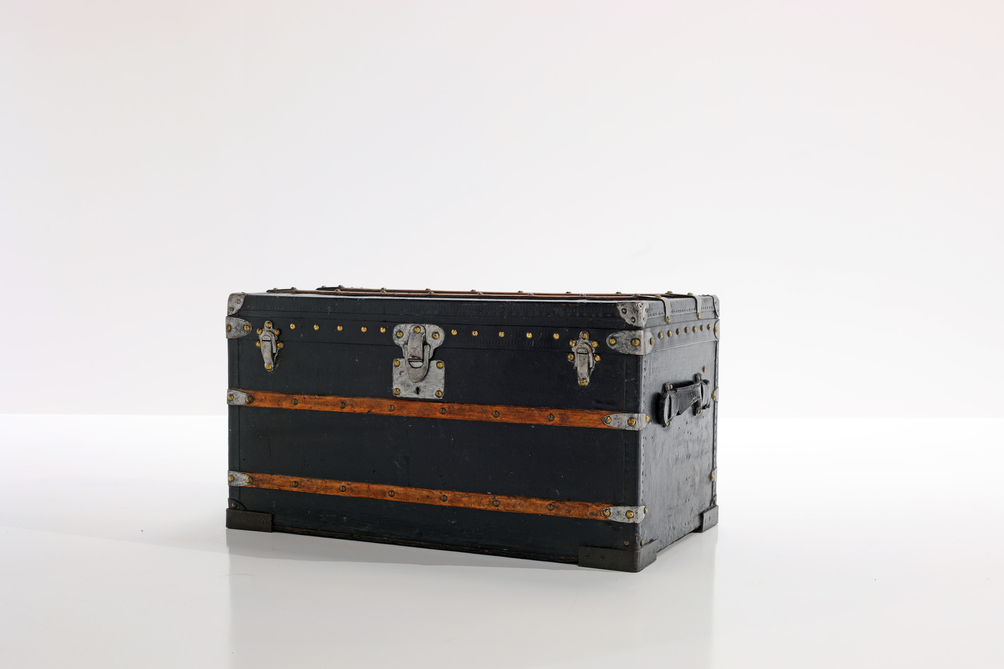 Louis Vuitton suitcase, 1920's