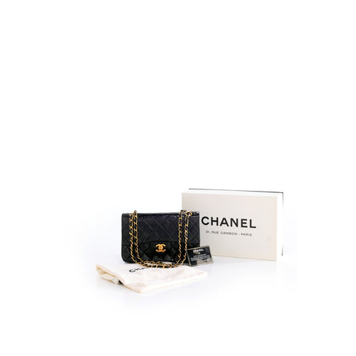 Vintage Chanel Classic bag