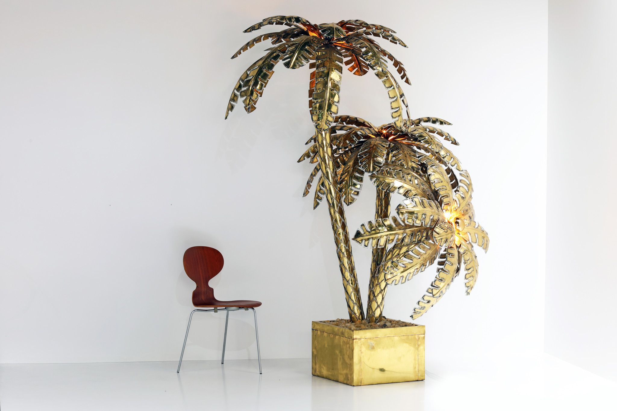 XXL exclusive palm tree lamp in brass