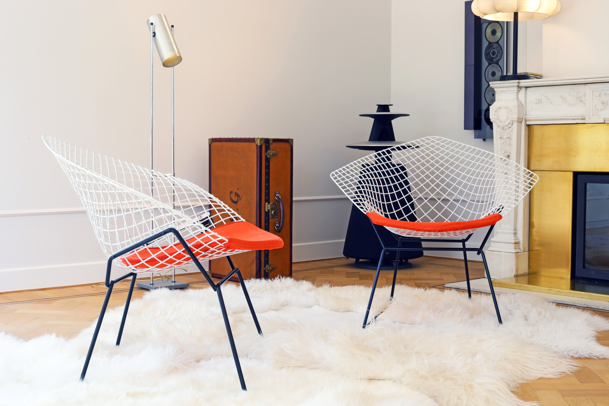 Diamond chairs by Harry Bertoia for Knoll, 1952