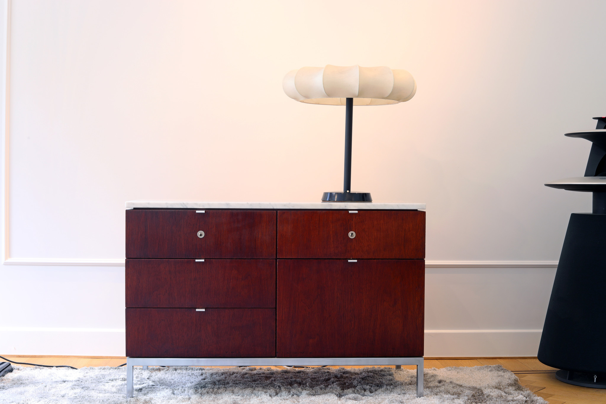 Eerste productie Florence Knoll credenza, 1960's