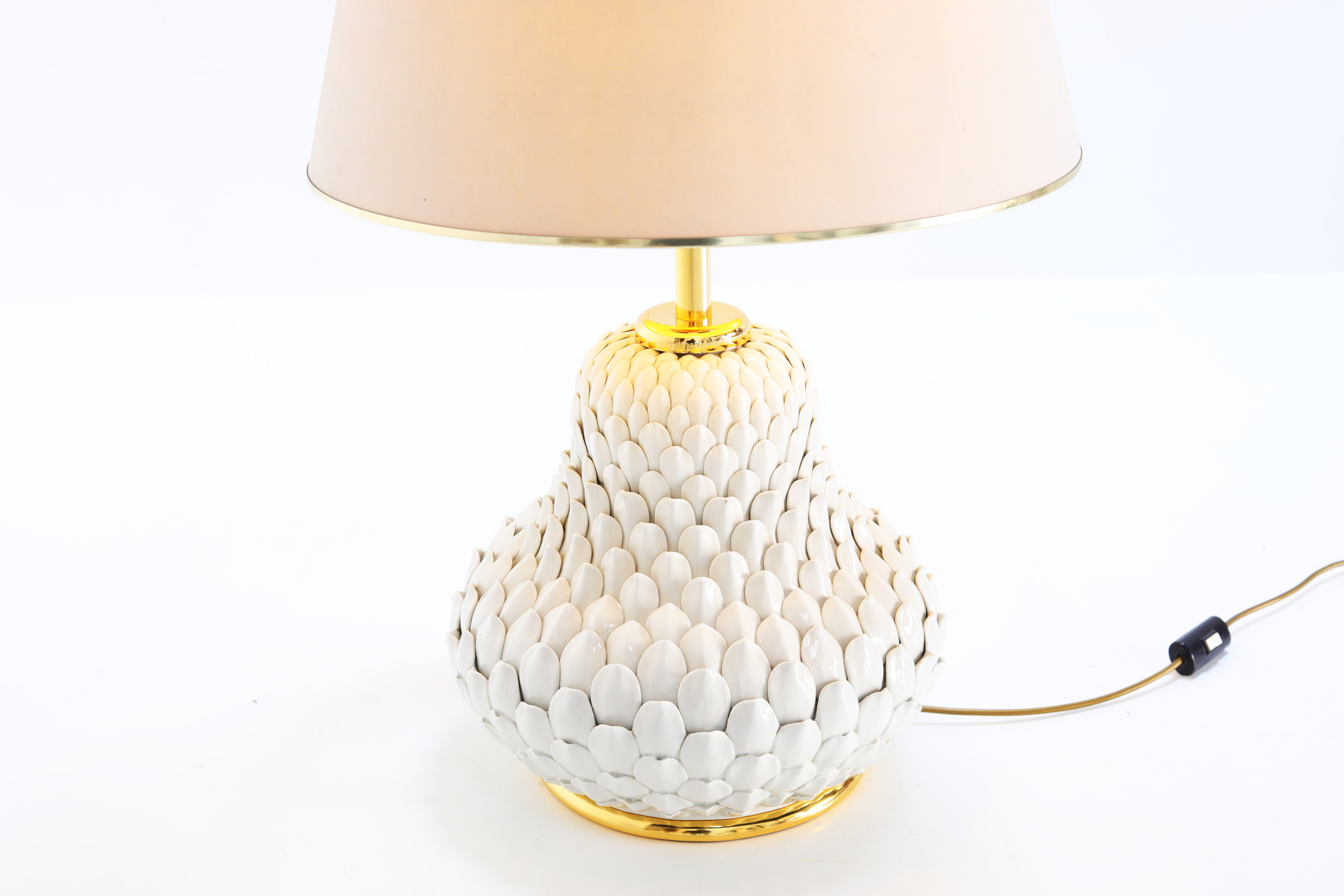 Beautiful French ceramic table lamp with brass, 1960s