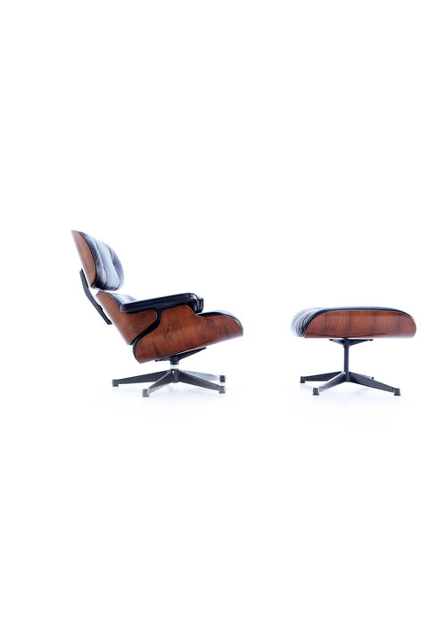 FAUTEUIL ET POUF EAMES