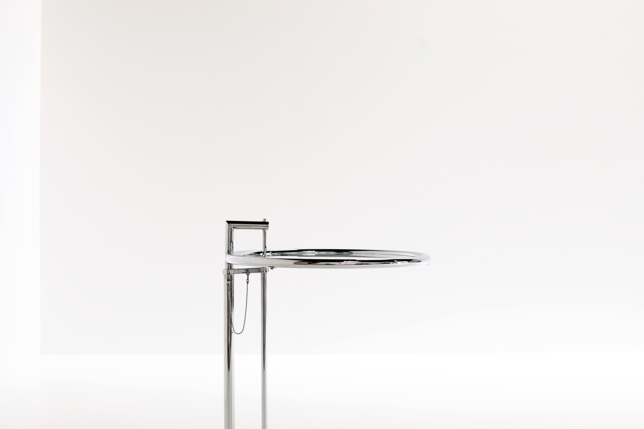 TABLE E 1027 BY EILEEN GRAY