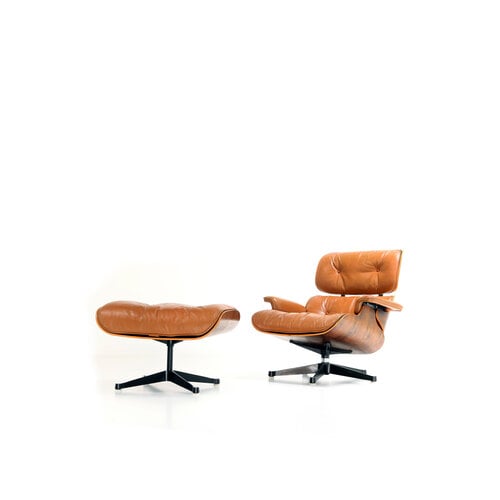 VINTAGE EAMES LOUNGE CHAIR