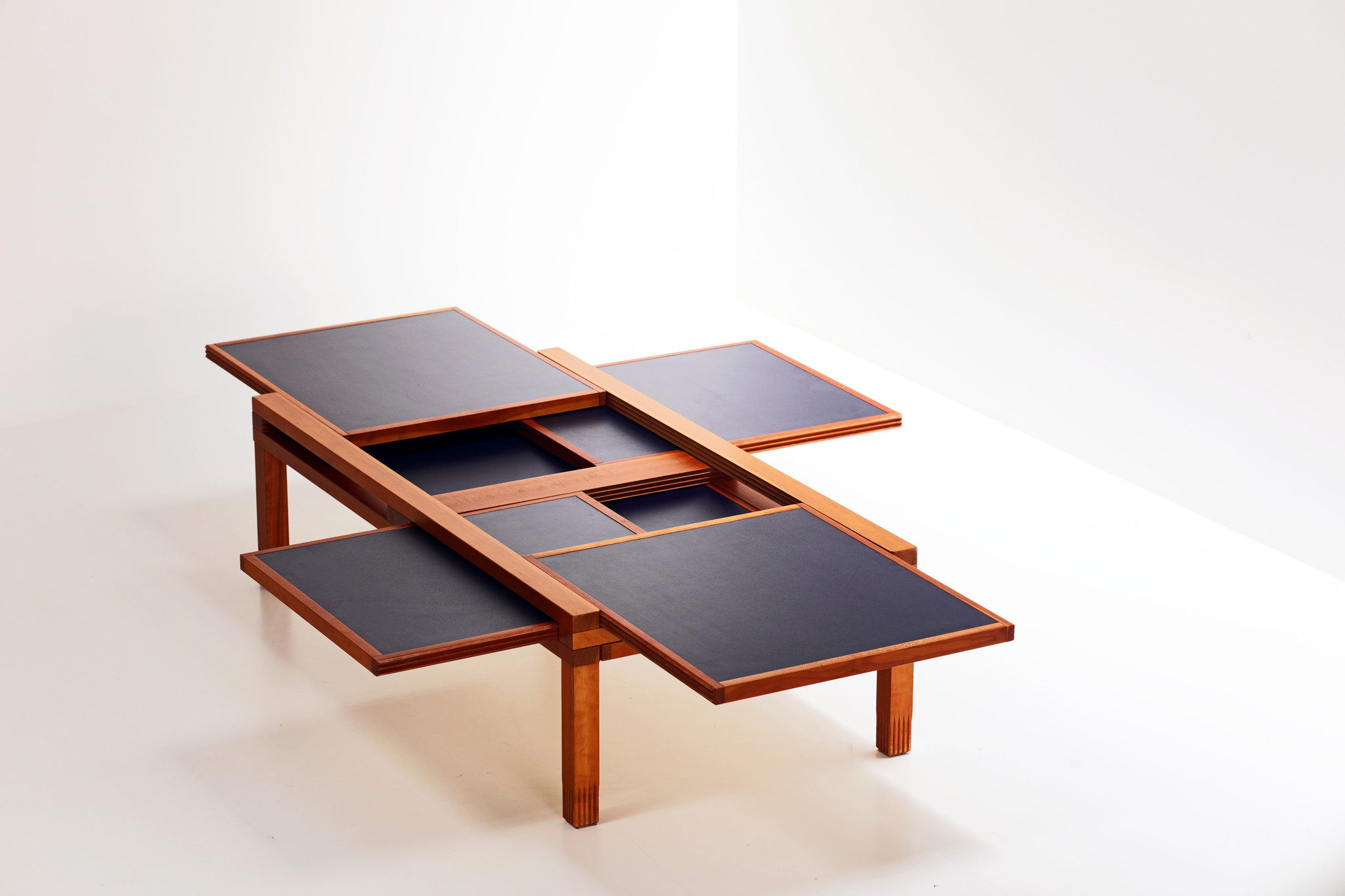 COFFEE TABLE BERNARD VUARNESSON 1979