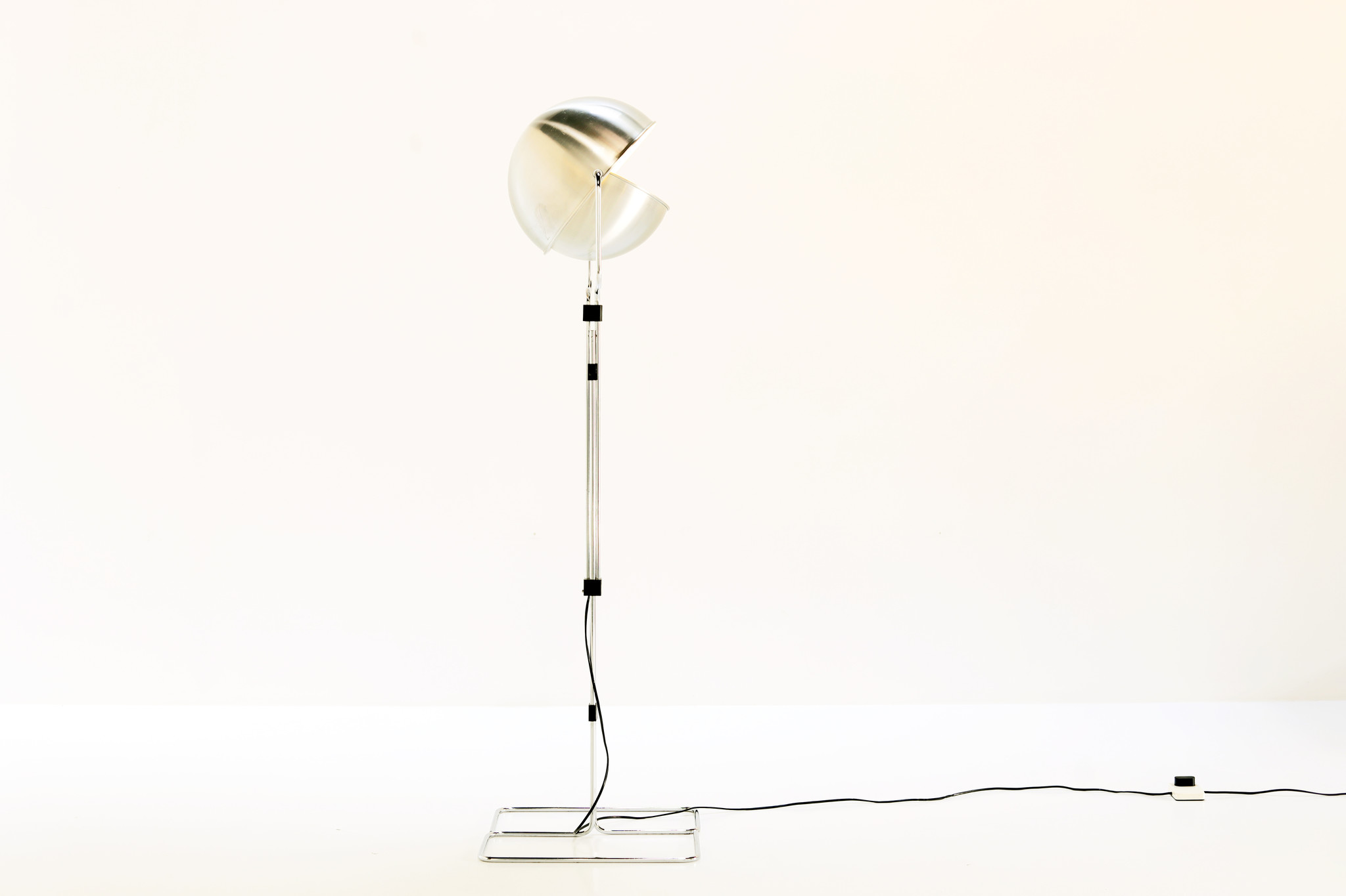 LAMPADAIRE ECLIPSE PAR EVERT JELLE JELLES POUR RAAK