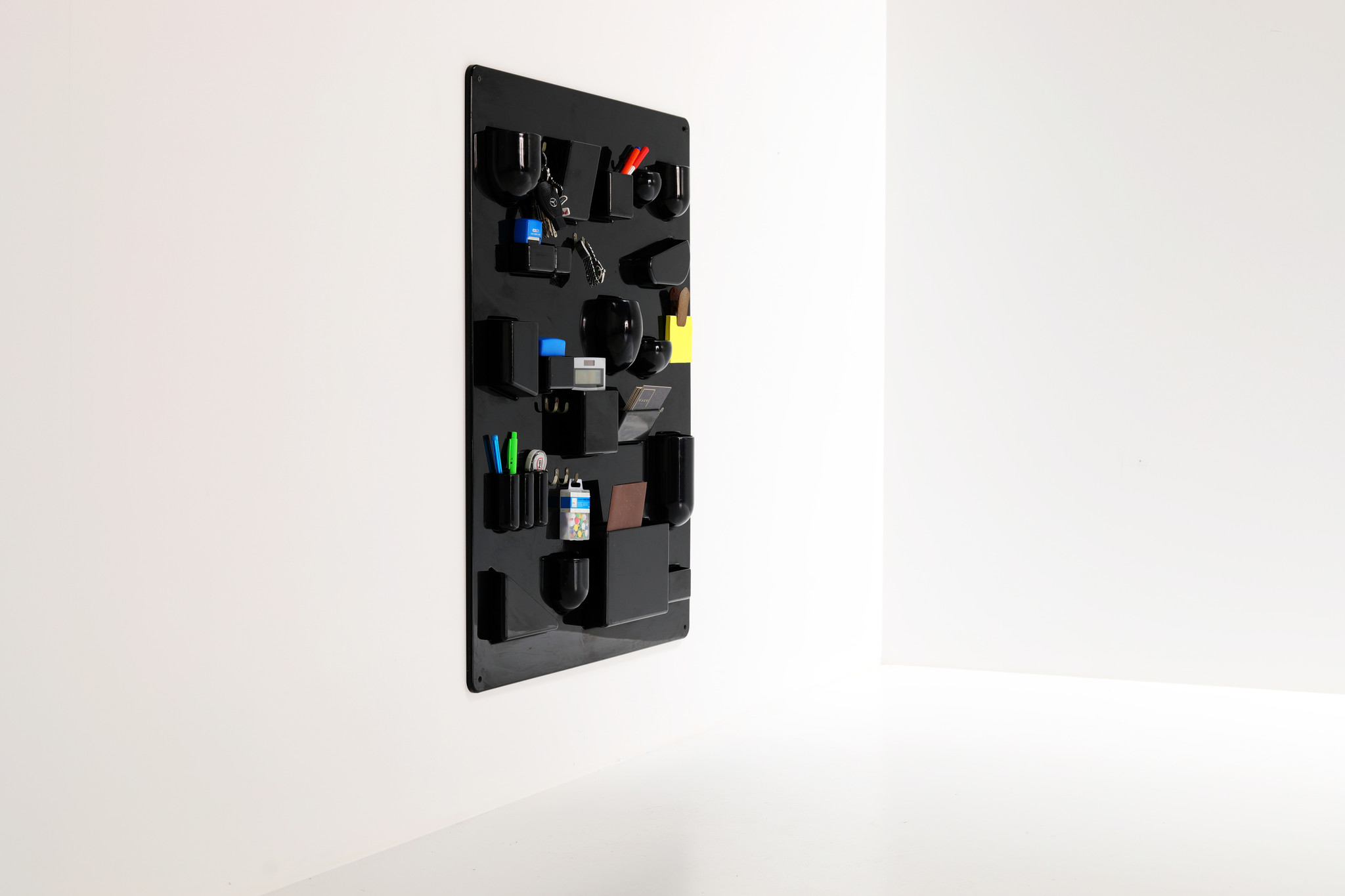 WALL ORGANIZER BY MAURER & BECKER 1970s