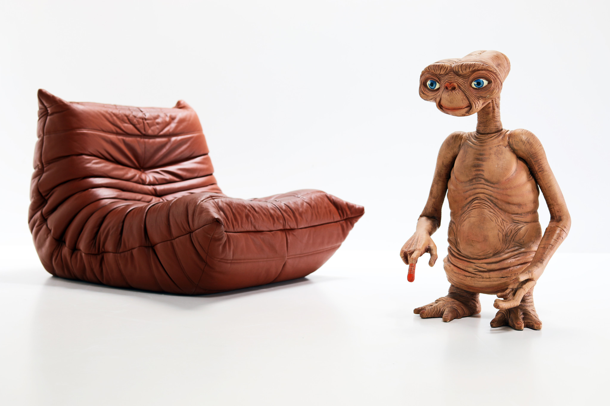 ORIGINAL LIFE SIZE ET PRODUCED BY UNIVERSAL STUDIO FOR NECA