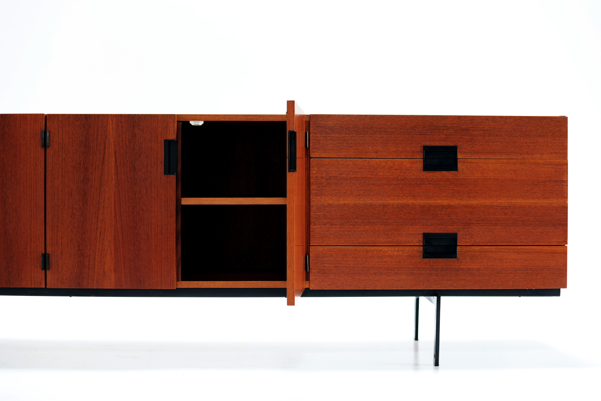 Cees Braakman sideboard voor Pastoe, 1958