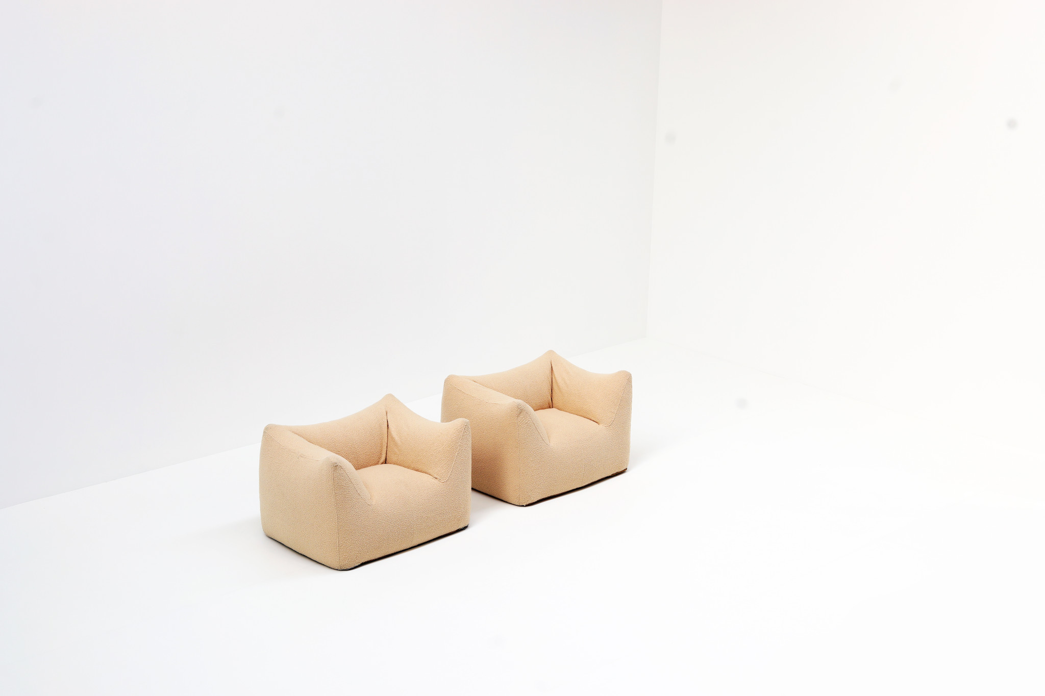 SET OF 2 LE BAMBOLE LOUNGE CHAIRS BY MARIO BELLINI FOR B&B ITALIA, 1970S