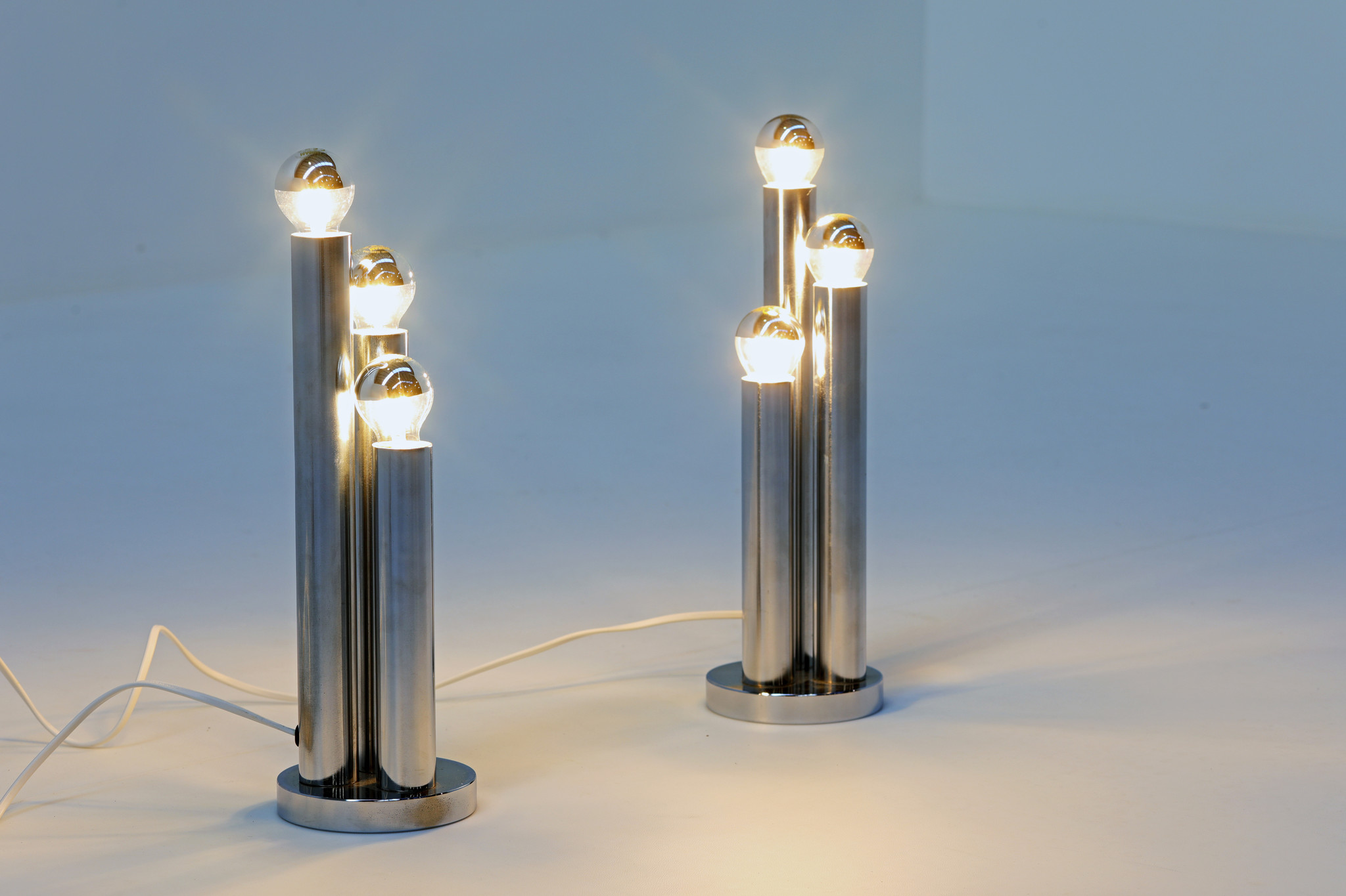 Elegant table lamps by Gaetano Sciolari