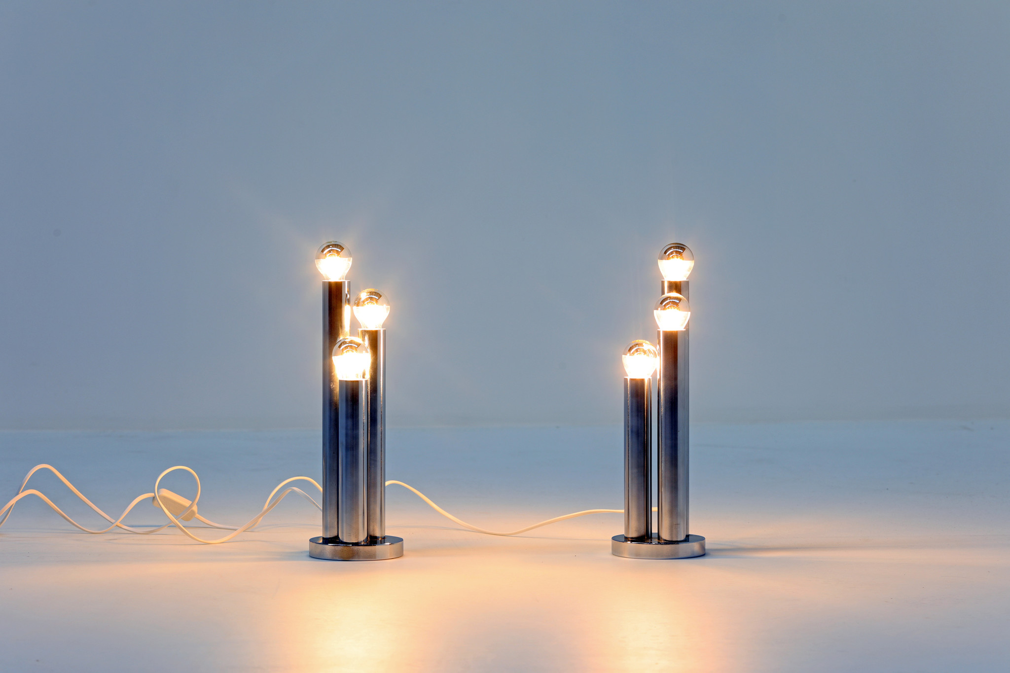 Elegant table lamps by Gaetano Sciolari