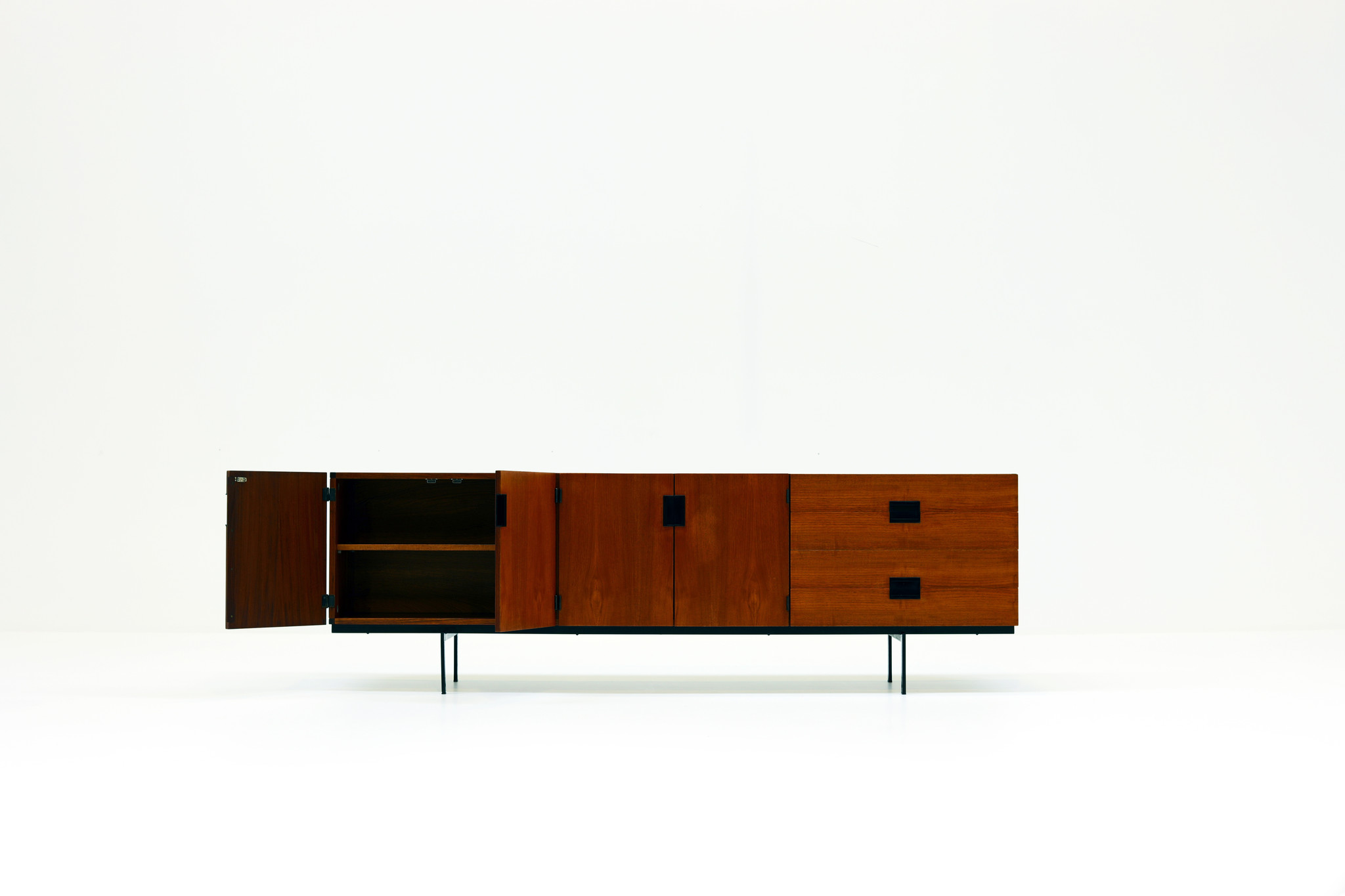 Cees Braakman sideboard voor Pastoe, 1958