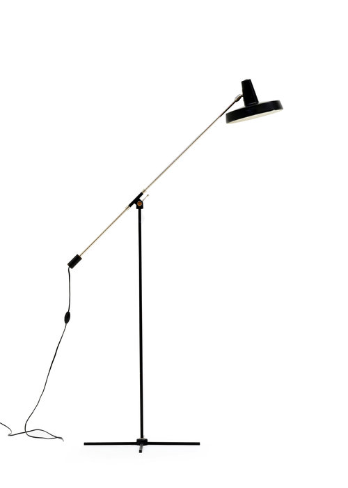 Boulanger Counterbalance floor lamp