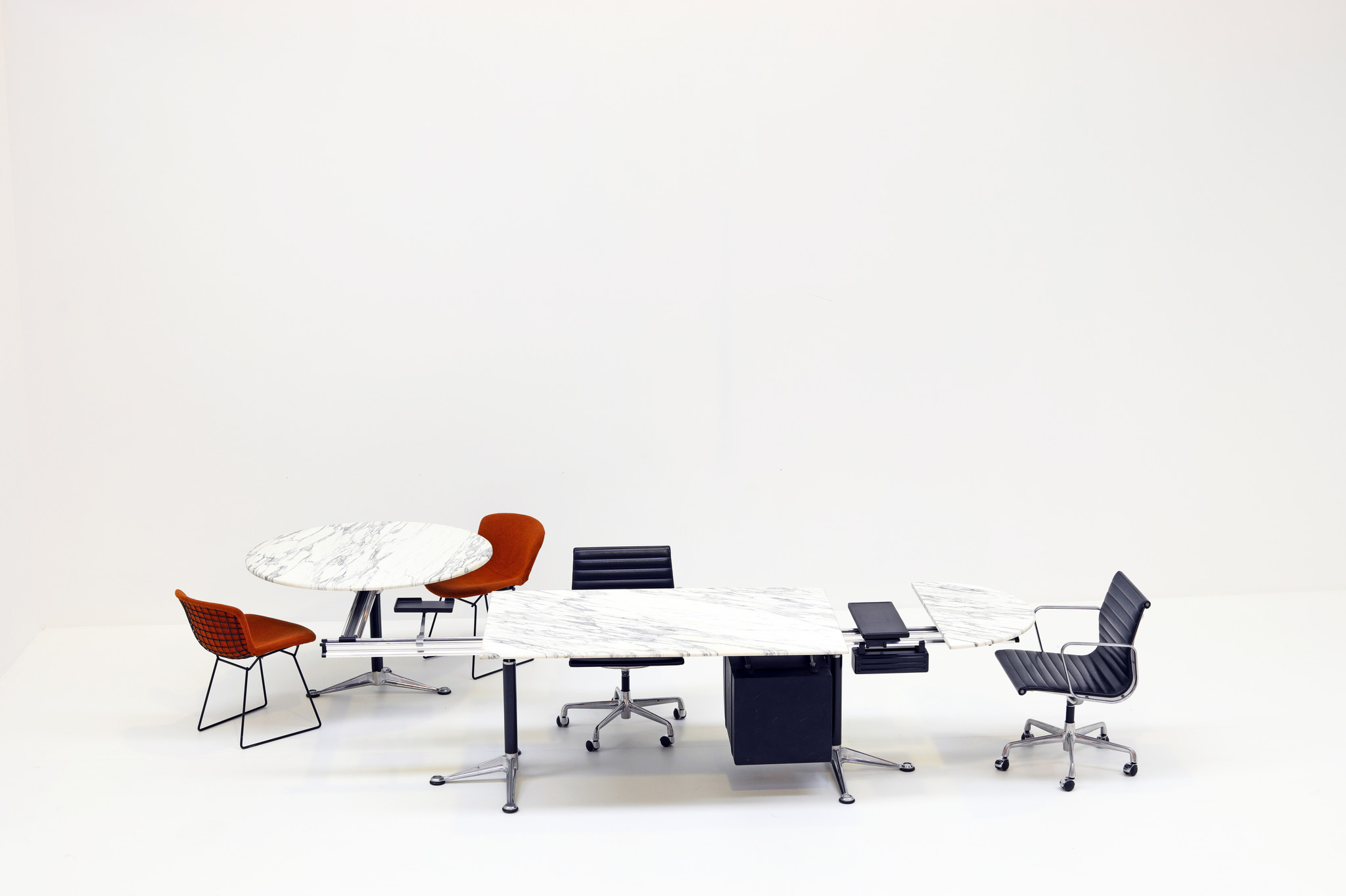 Bureau de direction de Bruce Burdick par Herman Miller