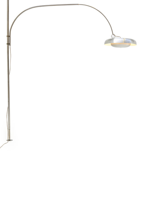 Lampe Arc par Pirro Cuniberti