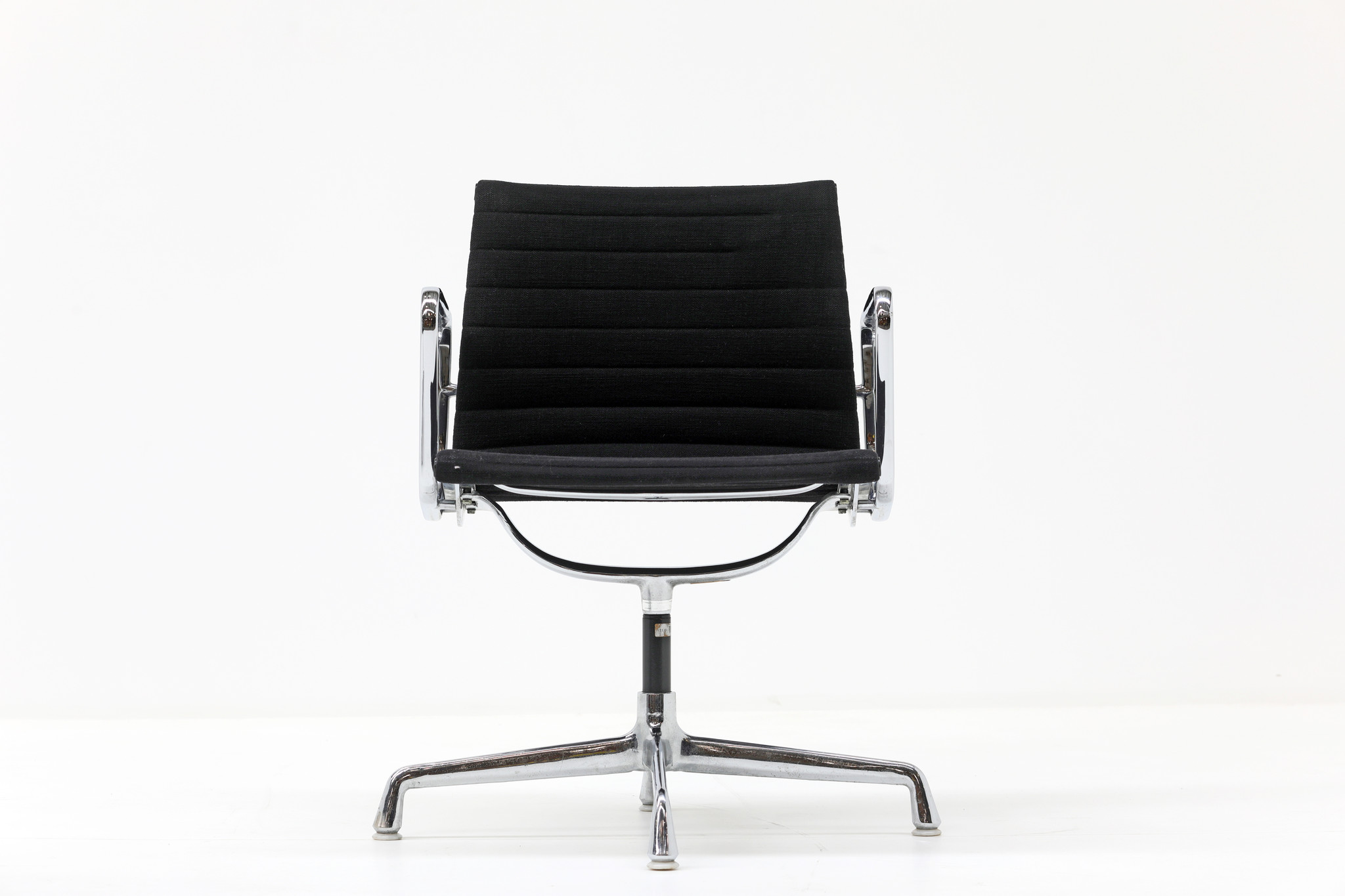 Charles Eames office chair